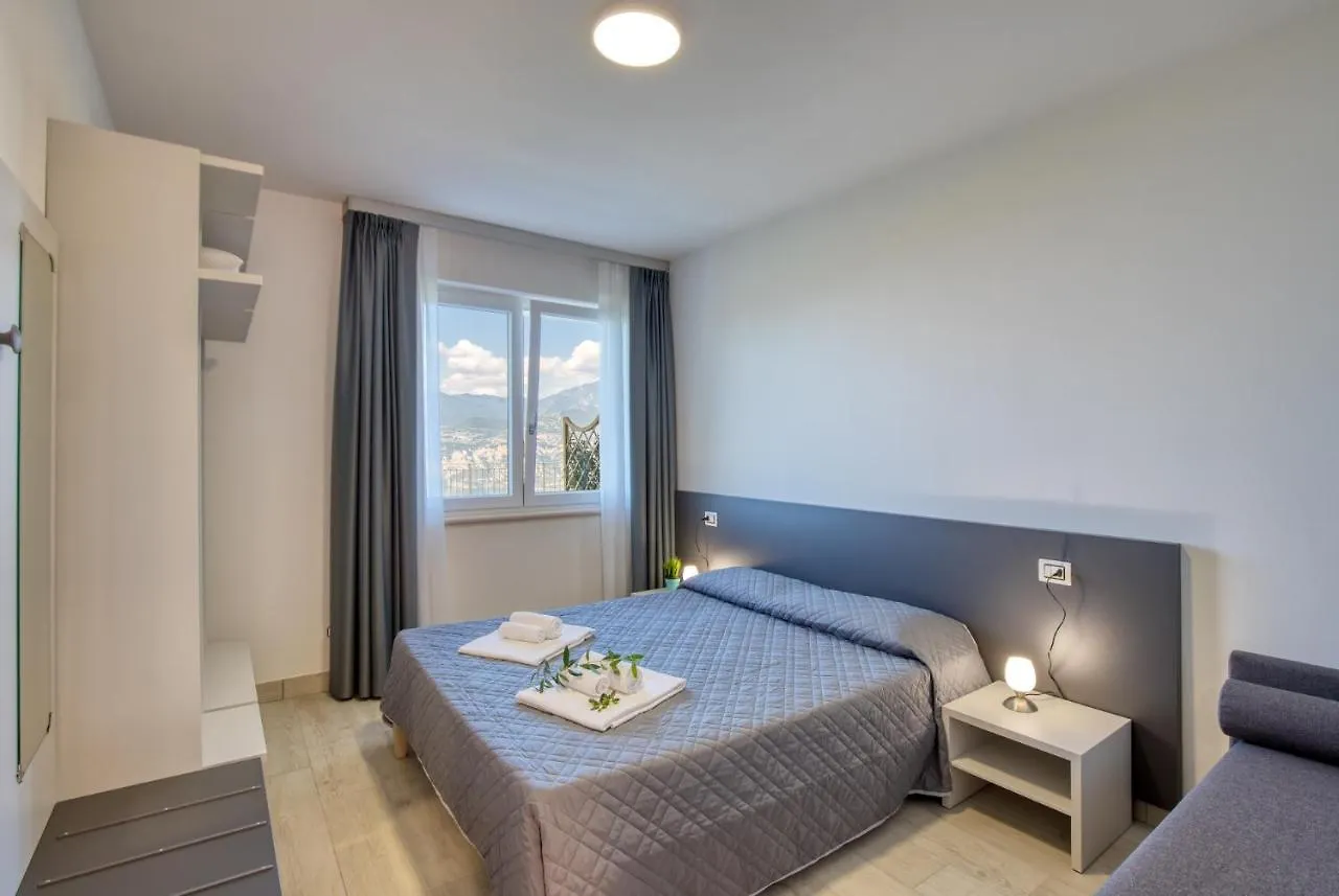 Pinini Country Apartments 马尔切西内